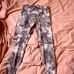 Lululemon Purple Acid Wash Leggings size 10